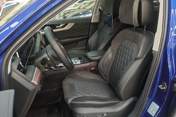 Used Hongqi HS5 2019 2.0T Smart Connect Flagship All-Wheel-Drive Version Left Front Seat