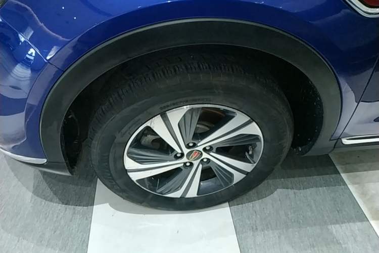 Used Hongqi HS5 2019 2.0T Smart Connect Flagship Edition Left Front Wheel Hub
