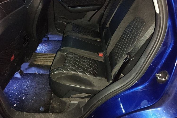 Used Hongqi HS5 2019 2.0T Smart Connect Flagship Edition Left Rear Seat