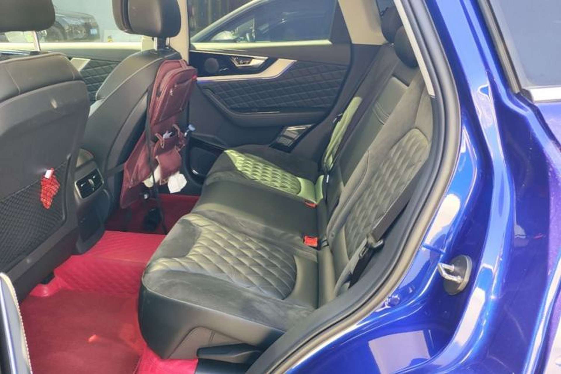 Used Hongqi HS5 2019 2.0T Smart Connect Flagship All-Wheel-Drive Version Left Rear Seat
