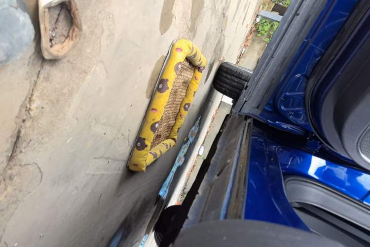 Used Hongqi HS5 2019 2.0T Smart Connect Flagship Edition Left Side Sill