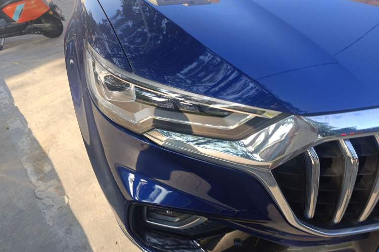 Used Hongqi HS5 2019 2.0T Smart Connect Flagship Edition Right Front Headlight