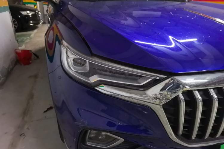 Used Hongqi HS5 2019 2.0T Smart Connect Flagship All-Wheel-Drive Version Right Front Headlight
