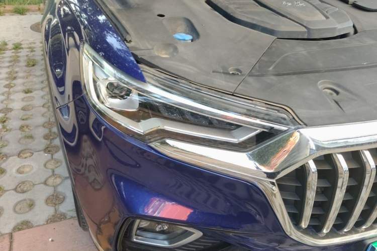Used Hongqi HS5 2019 2.0T Smart Connect Flagship All-Wheel-Drive Version Right Front Headlight