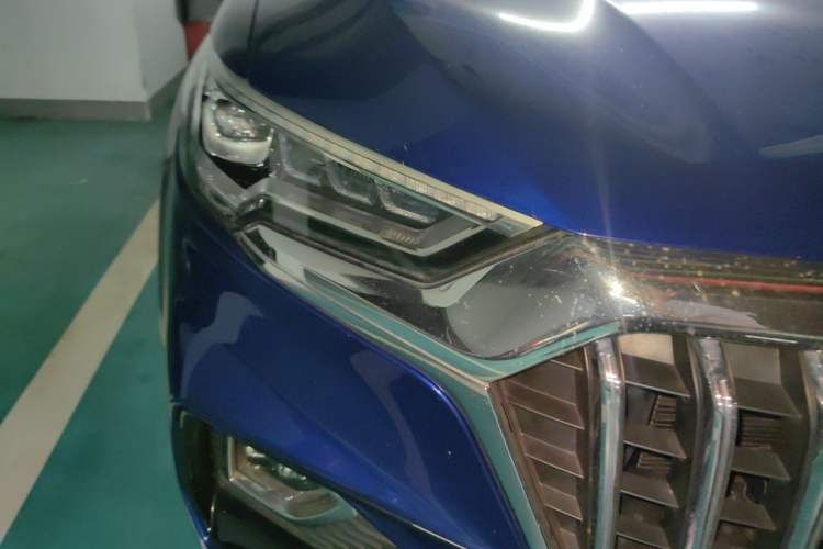 Used Hongqi HS5 2019 2.0T Smart Connect Flagship Edition Right Front Headlight
