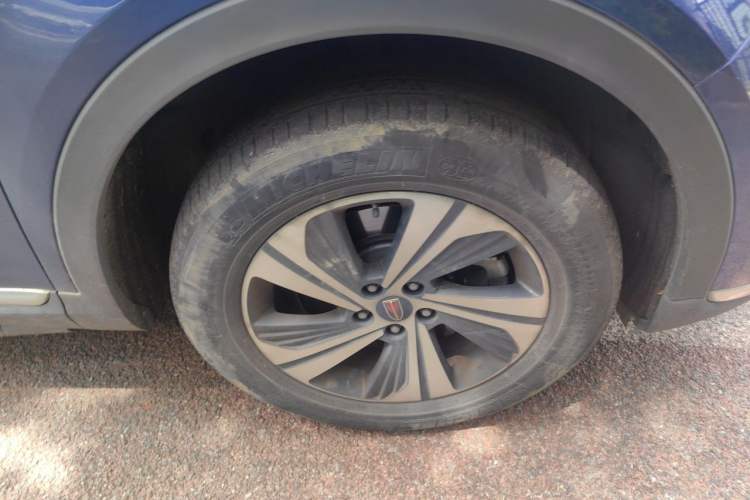 Used Hongqi HS5 2019 2.0T Smart Connect Flagship Edition Right Front Wheel Hub