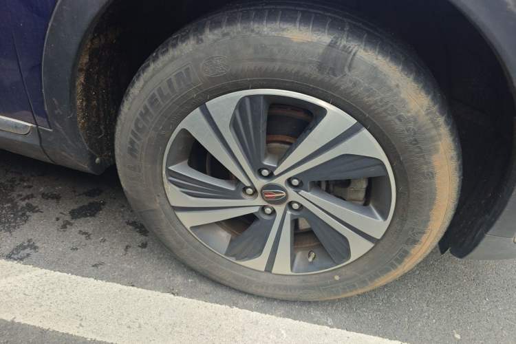 Used Hongqi HS5 2019 2.0T Smart Connect Flagship Edition Right Front Wheel Hub