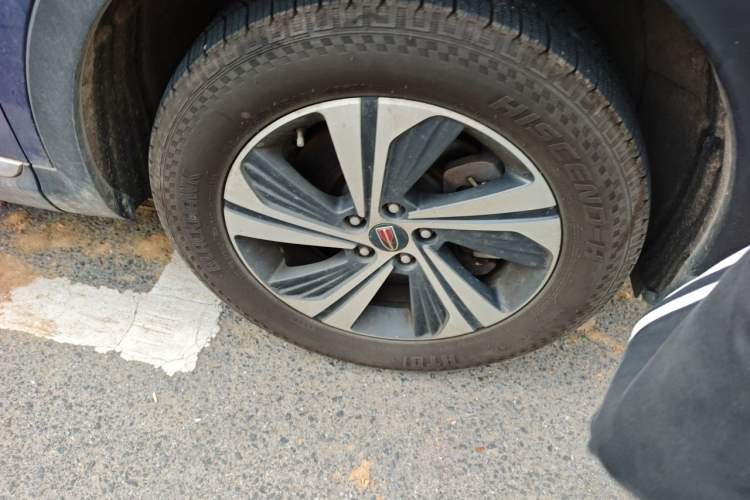 Used Hongqi HS5 2019 2.0T Smart Connect Flagship Edition Right Front Wheel Hub