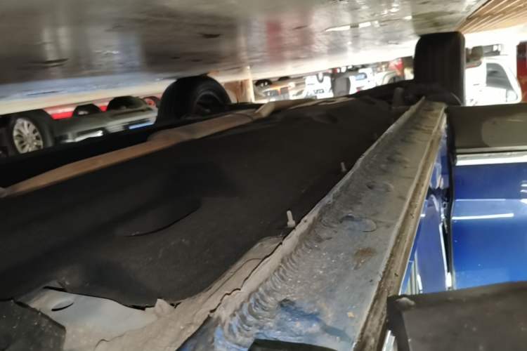 Used Hongqi HS5 2019 2.0T Smart Connect Flagship Edition Right Side Sill