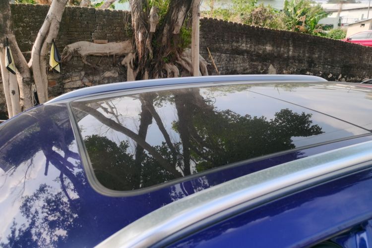 Used Hongqi HS5 2019 2.0T Smart Connect Flagship All-Wheel-Drive Version Roof