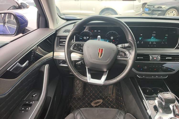 Used Hongqi HS5 2019 2.0T Smart Connect Flagship All-Wheel-Drive Version Steering Wheel