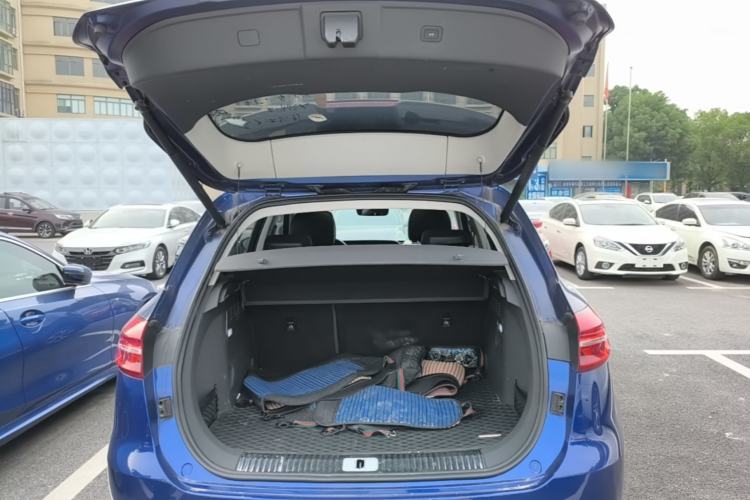 Used Hongqi HS5 2019 2.0T Smart Connect Flagship Edition Trunk