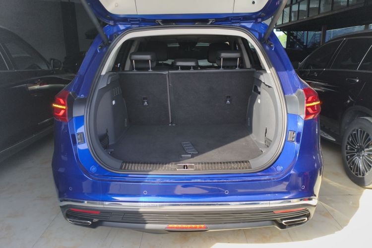 Used Hongqi HS5 2019 2.0T Smart Connect Flagship Edition Trunk