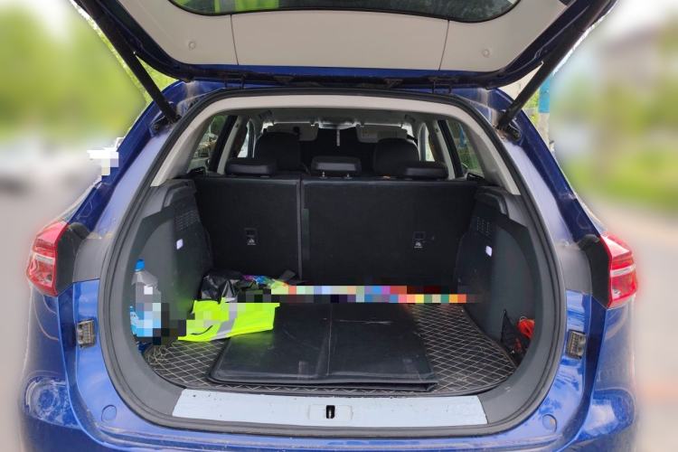 Used Hongqi HS5 2019 2.0T Smart Connect Flagship All-Wheel-Drive Version Trunk