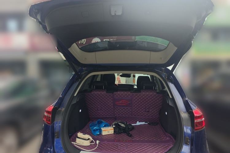 Used Hongqi HS5 2019 2.0T Smart Connect Flagship Edition Trunk