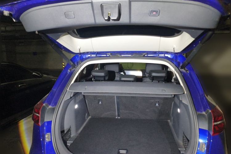 Used Hongqi HS5 2019 2.0T Smart Connect Flagship Edition Trunk