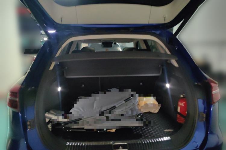 Used Hongqi HS5 2019 2.0T Smart Connect Flagship Edition Trunk