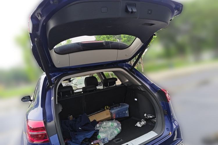 Used Hongqi HS5 2019 2.0T Smart Connect Flagship Edition Trunk
