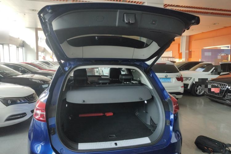 Used Hongqi HS5 2019 2.0T Smart Connect Flagship All-Wheel-Drive Version Trunk