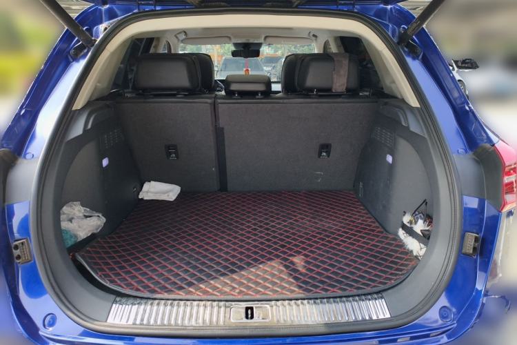 Used Hongqi HS5 2019 2.0T Smart Connect Flagship All-Wheel-Drive Version Trunk