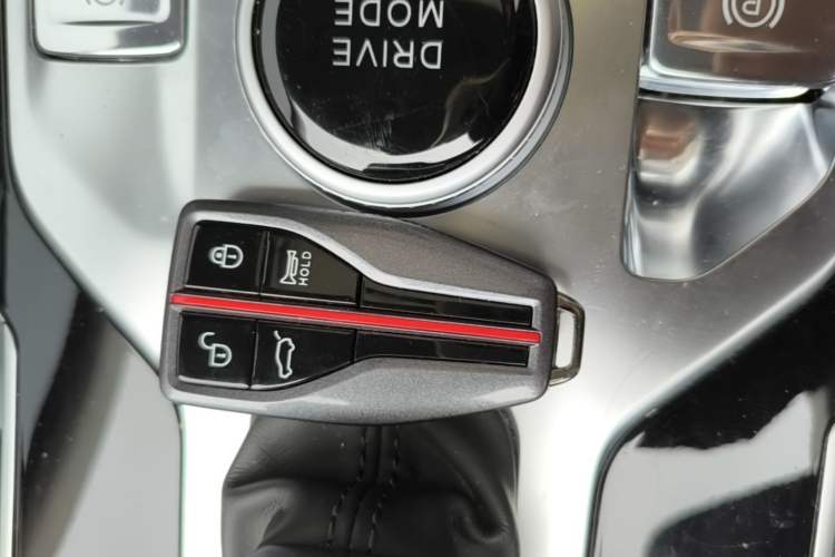 Used Hongqi HS5 2019 2.0T Smart Connect Flagship Edition Vehicle Key