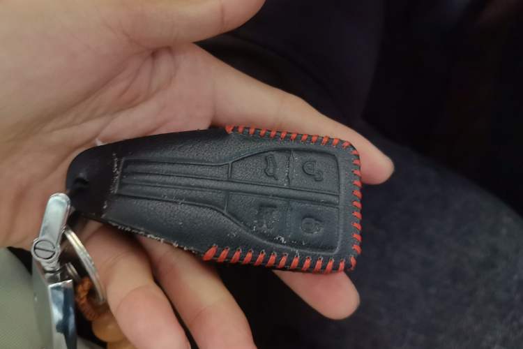 Used Hongqi HS5 2019 2.0T Smart Connect Flagship All-Wheel-Drive Version Vehicle Key