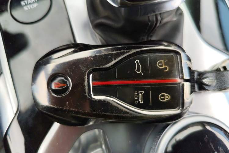 Used Hongqi HS5 2019 2.0T Smart Connect Flagship Edition Vehicle Key