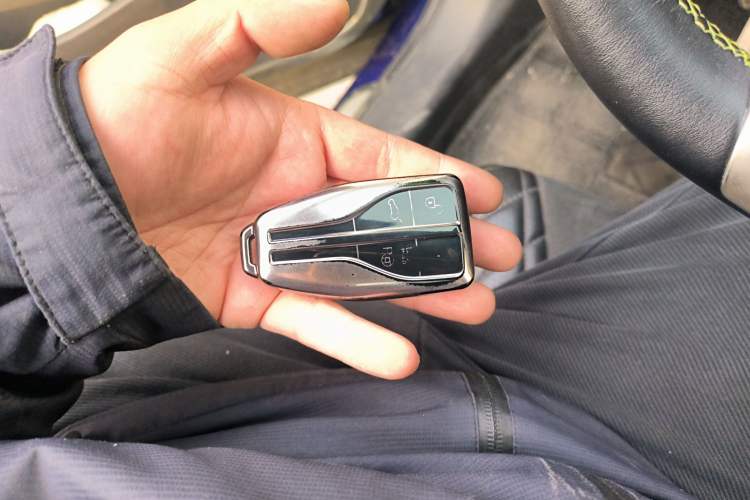 Used Hongqi HS5 2019 2.0T Smart Connect Flagship All-Wheel-Drive Version Vehicle Key