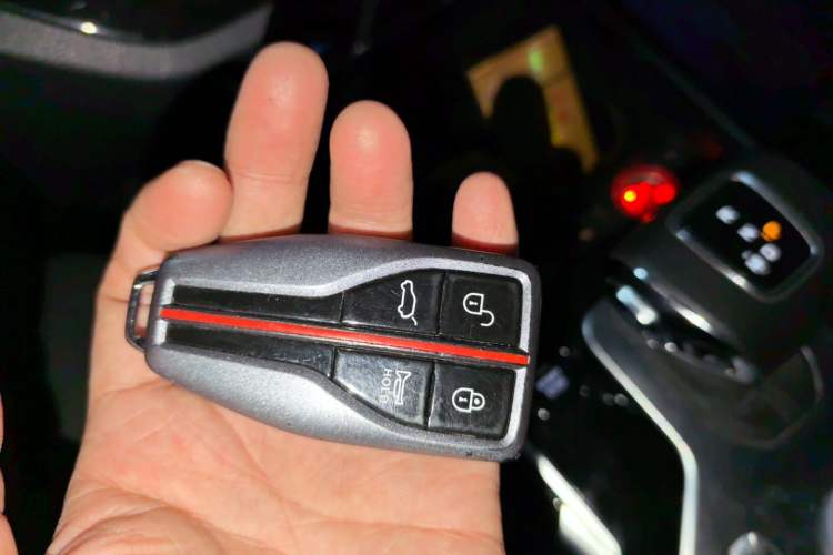 Used Hongqi HS5 2019 2.0T Smart Connect Flagship All-Wheel-Drive Version Vehicle Key