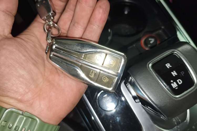 Used Hongqi HS5 2019 2.0T Smart Connect Flagship Edition Vehicle Key