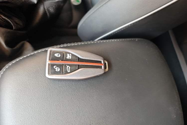Used Hongqi HS5 2019 2.0T Smart Connect Flagship Edition Vehicle Key