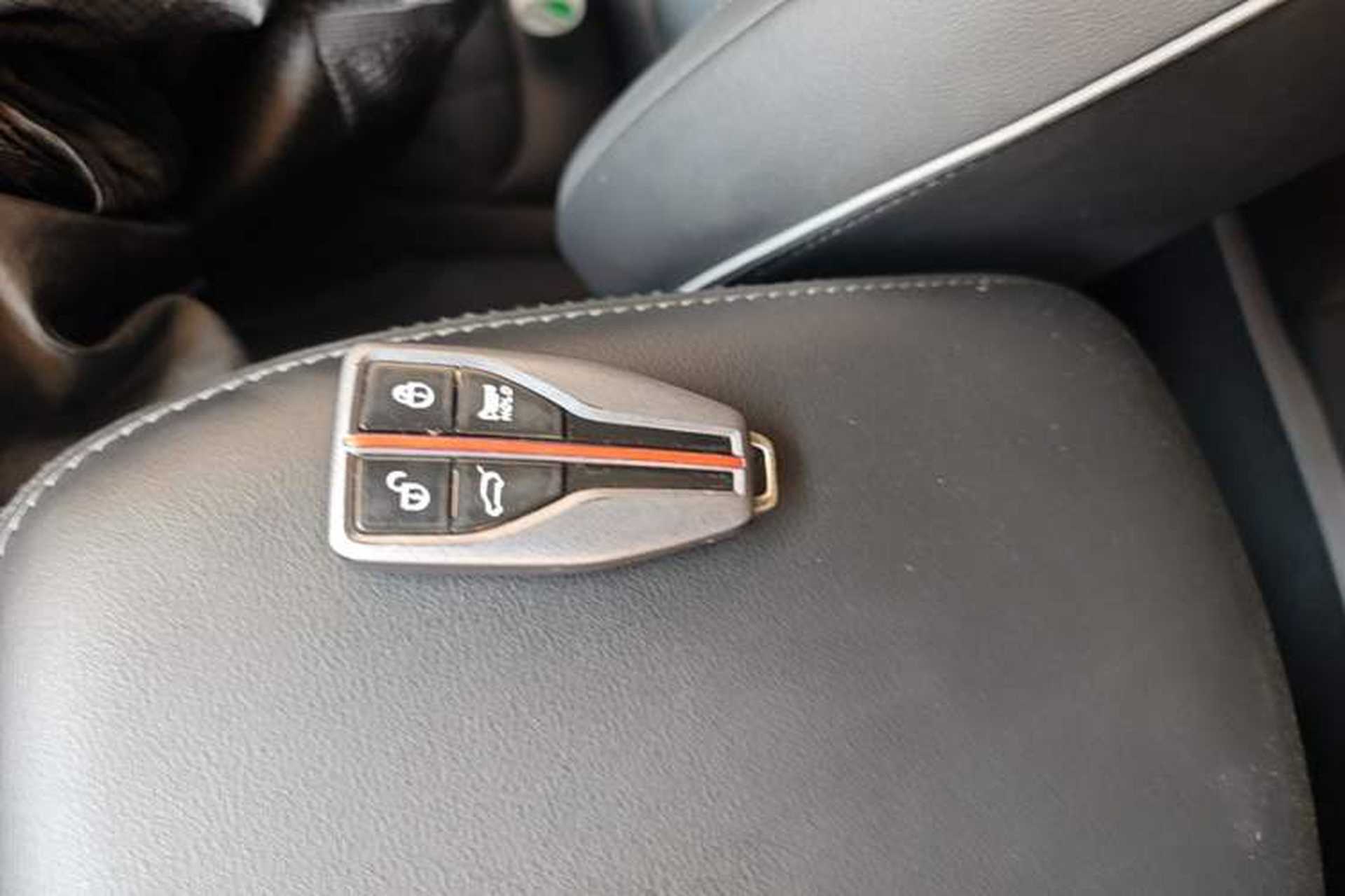 Used Hongqi HS5 2019 2.0T Smart Connect Flagship Edition Vehicle Key