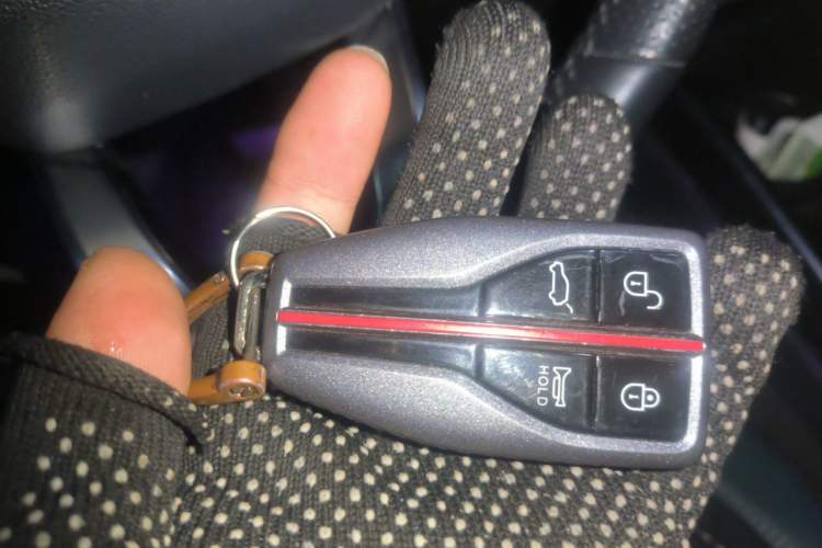 Used Hongqi HS5 2019 2.0T Smart Connect Flagship All-Wheel-Drive Version Vehicle Key