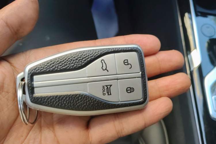 Used Hongqi HS5 2019 2.0T Smart Connect Flagship All-Wheel-Drive Version Vehicle Key