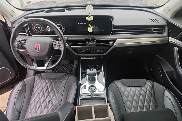 Used Hongqi HS5 2019 2.0T Smart Connect Flagship Edition Center Console