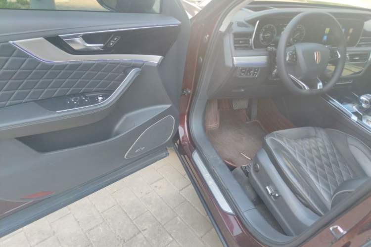Used Hongqi HS5 2019 2.0T Smart Connect Flagship All-Wheel-Drive Version Driver Seat