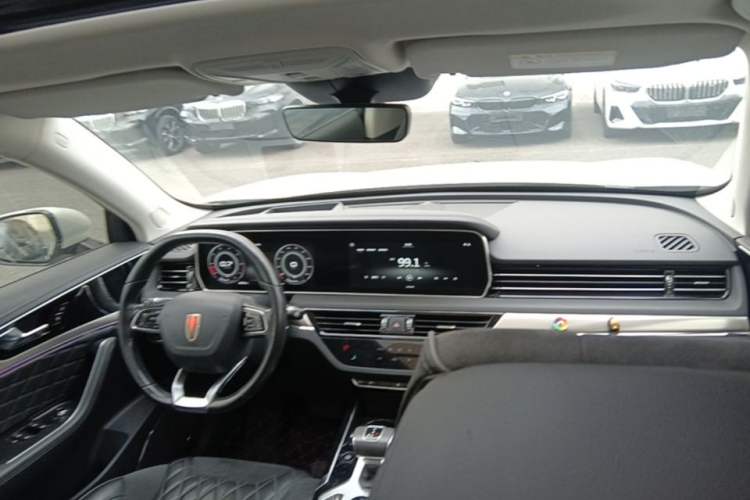 Used Hongqi HS5 2019 2.0T Smart Connect Flagship Edition Center Console