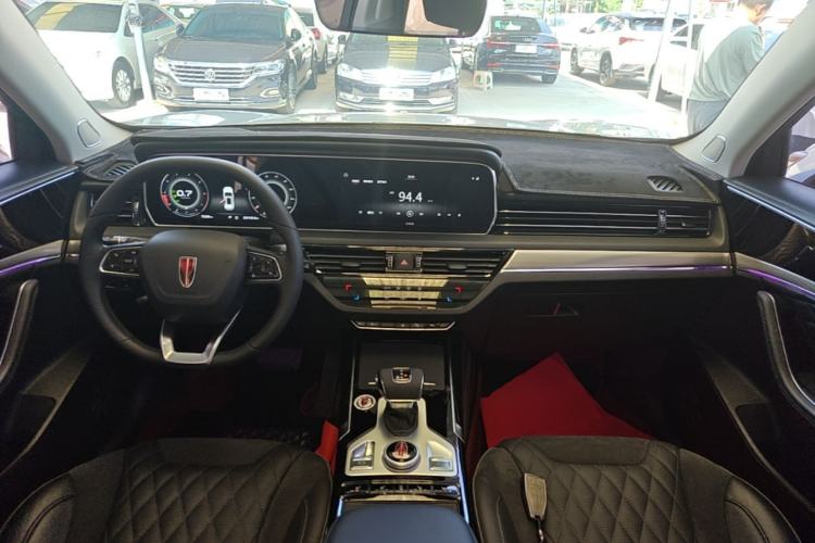 Used Hongqi HS5 2019 2.0T Smart Connect Flagship Edition Center Console