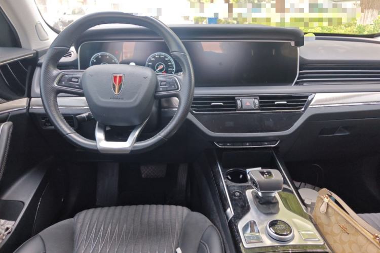 Used Hongqi HS5 2019 2.0T Smart Connect Flagship Edition Center Console