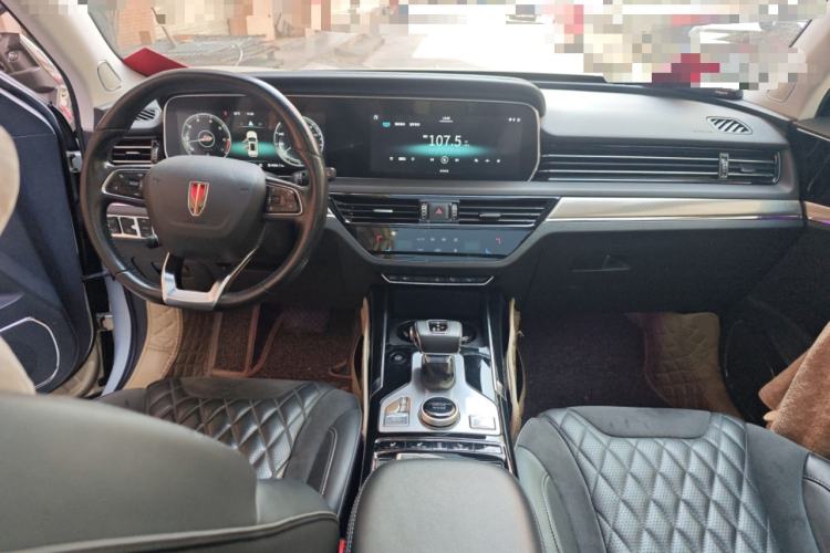 Used Hongqi HS5 2019 2.0T Smart Connect Flagship All-Wheel-Drive Version Center Console