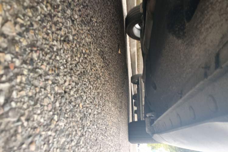Used Hongqi HS5 2019 2.0T Smart Connect Flagship All-Wheel-Drive Version Chassis Front Left