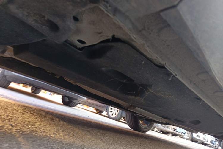 Used Hongqi HS5 2019 2.0T Smart Connect Flagship Edition Chassis Front Left
