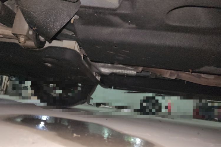 Used Hongqi HS5 2019 2.0T Smart Connect Flagship All-Wheel-Drive Version Chassis Front Left
