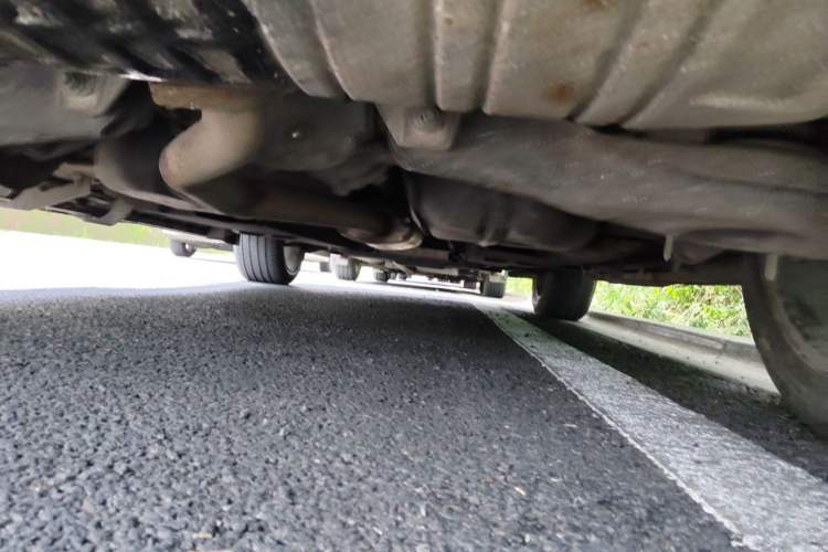 Used Hongqi HS5 2019 2.0T Smart Connect Flagship All-Wheel-Drive Version Chassis Rear