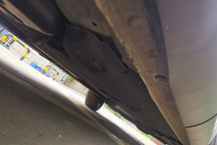 Used Hongqi HS5 2019 2.0T Smart Connect Flagship Edition Chassis Rear Right