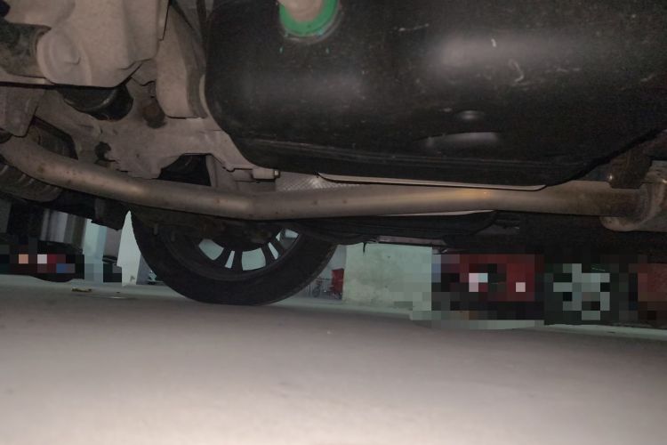 Used Hongqi HS5 2019 2.0T Smart Connect Flagship All-Wheel-Drive Version Chassis Rear Right