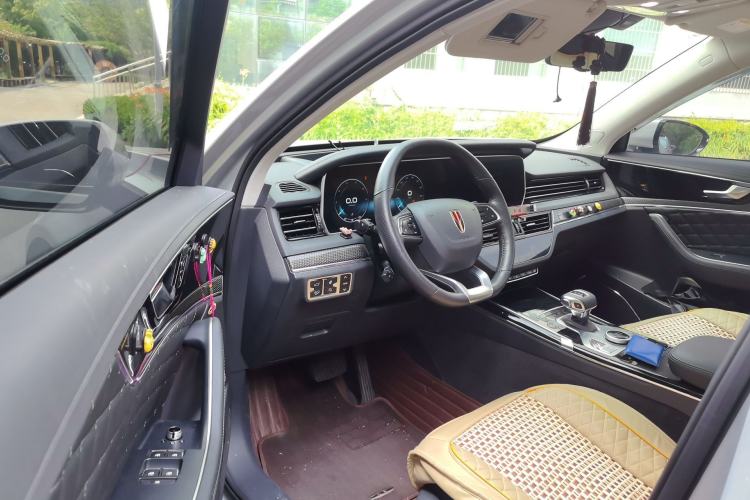 Used Hongqi HS5 2019 2.0T Smart Connect Flagship All-Wheel-Drive Version Driver Seat