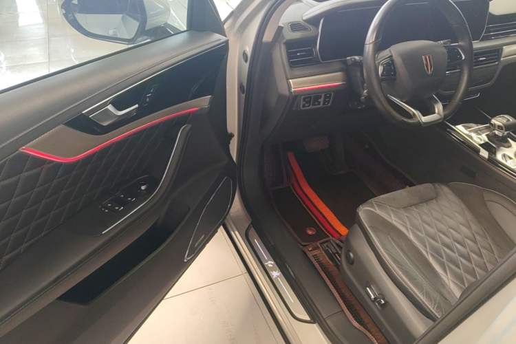 Used Hongqi HS5 2019 2.0T Smart Connect Flagship All-Wheel-Drive Version Driver Seat