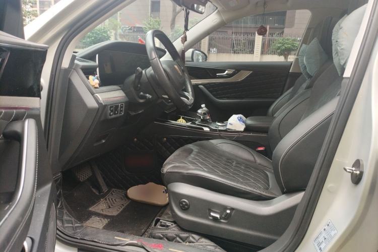Used Hongqi HS5 2019 2.0T Smart Connect Flagship All-Wheel-Drive Version Driver Seat