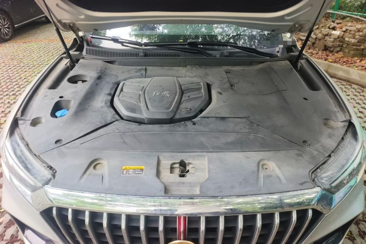 Used Hongqi HS5 2019 2.0T Smart Connect Flagship Edition Engine Bay